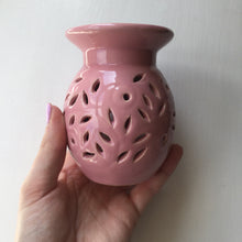 Load image into Gallery viewer, Rose Pink Classic Floral Fragrance Warmer