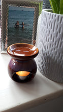 Load image into Gallery viewer, Ceramic ying yang sun star oil wax fragrance burners medium natural eco-friendly vegan 
